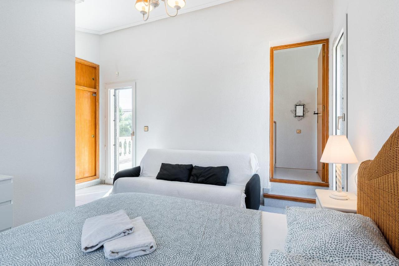 Chalet Mayor Zenia Beach Орихуела Екстериор снимка